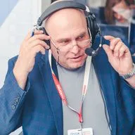 Купить права в интернете у Дмитрия Попова? Фейковые страницы в соцсетях...