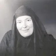 Елизавета Кузьмина-Караваева (79) 