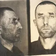 1. Царь и советы младоросса Нечаева. Архивное расследование Игоря Петрова.

2. "Раз - и Британия!" Учителя фотографа Ильи Файбисовича.