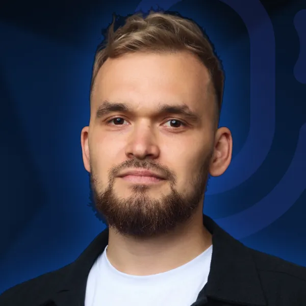 Глеб Костюрин