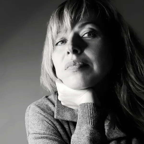 ОПЫТ ЖЕНЩИНЫ В СТИХАХ