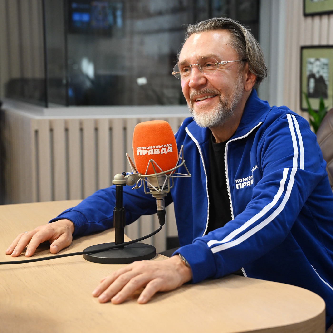 Сергей Шнуров: «Слава ничего не стоит. Сегодня ты номер один, а завтра - полное дно» episode artwork