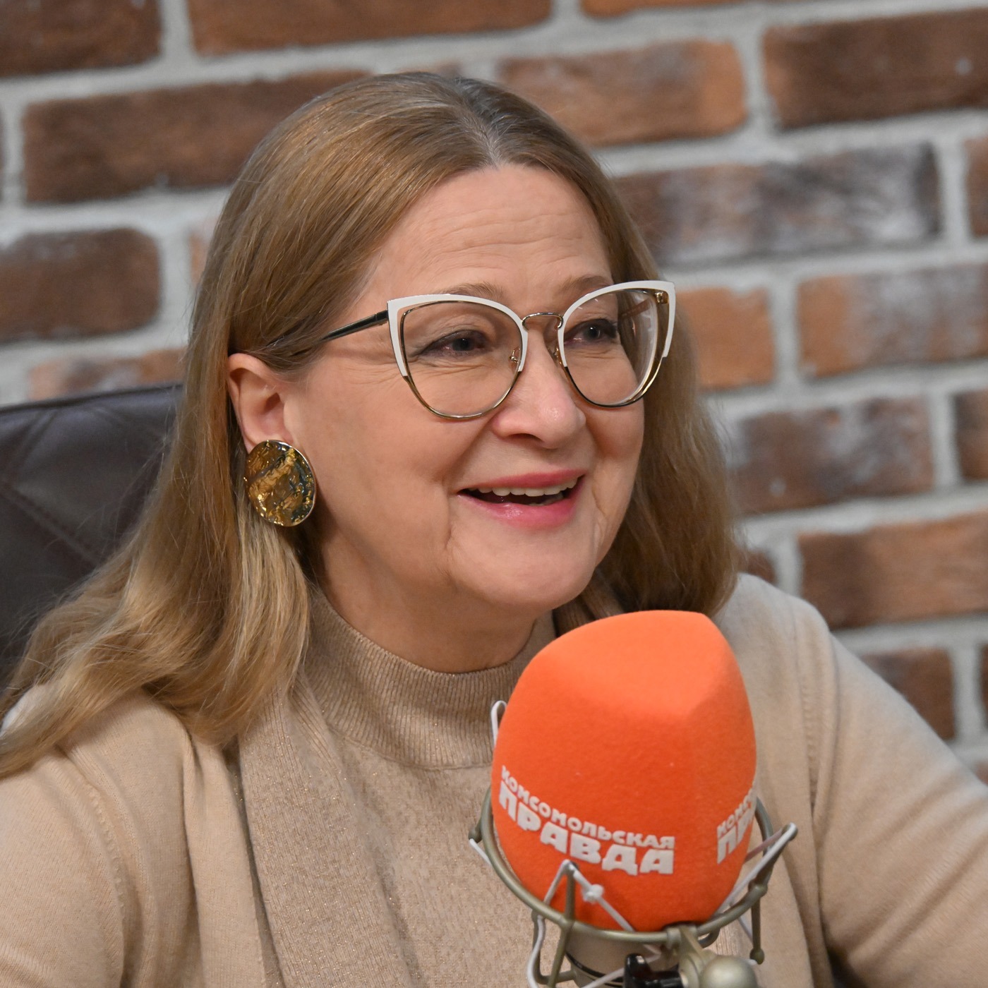 Тамара Глоба цитирует Оззи Осборна episode artwork