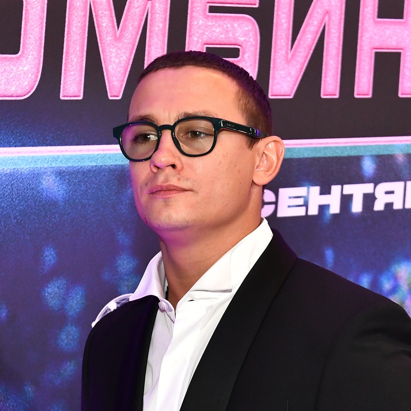 Юрия Хоя в фильме про едва не запрещенную группу «Сектор газа» сыграет Никита Кологривый episode artwork