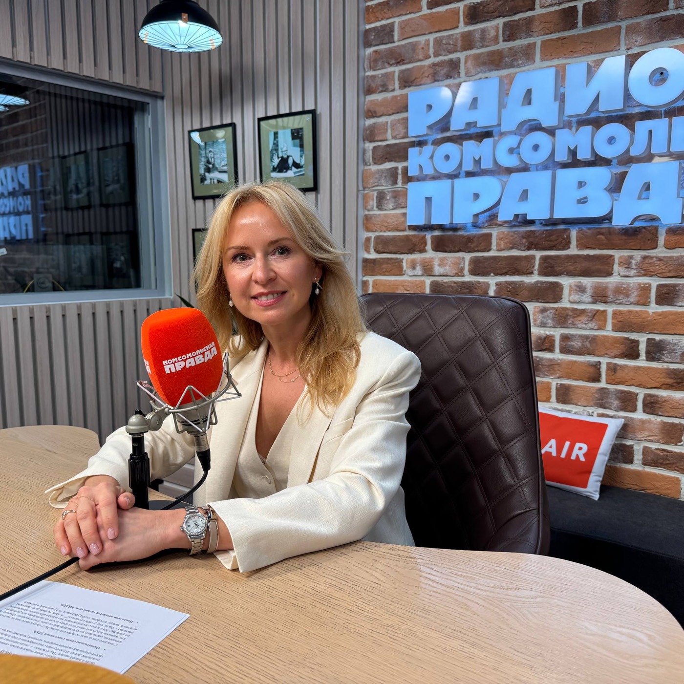 Надежда Цветкова: город, поэзия и любовь podcast