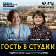 Офтальмолог Вера Мурашова: "Чтобы сохранить зрение, читайте бумажные книги"