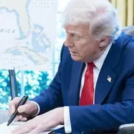 США приостановили экономическую войну