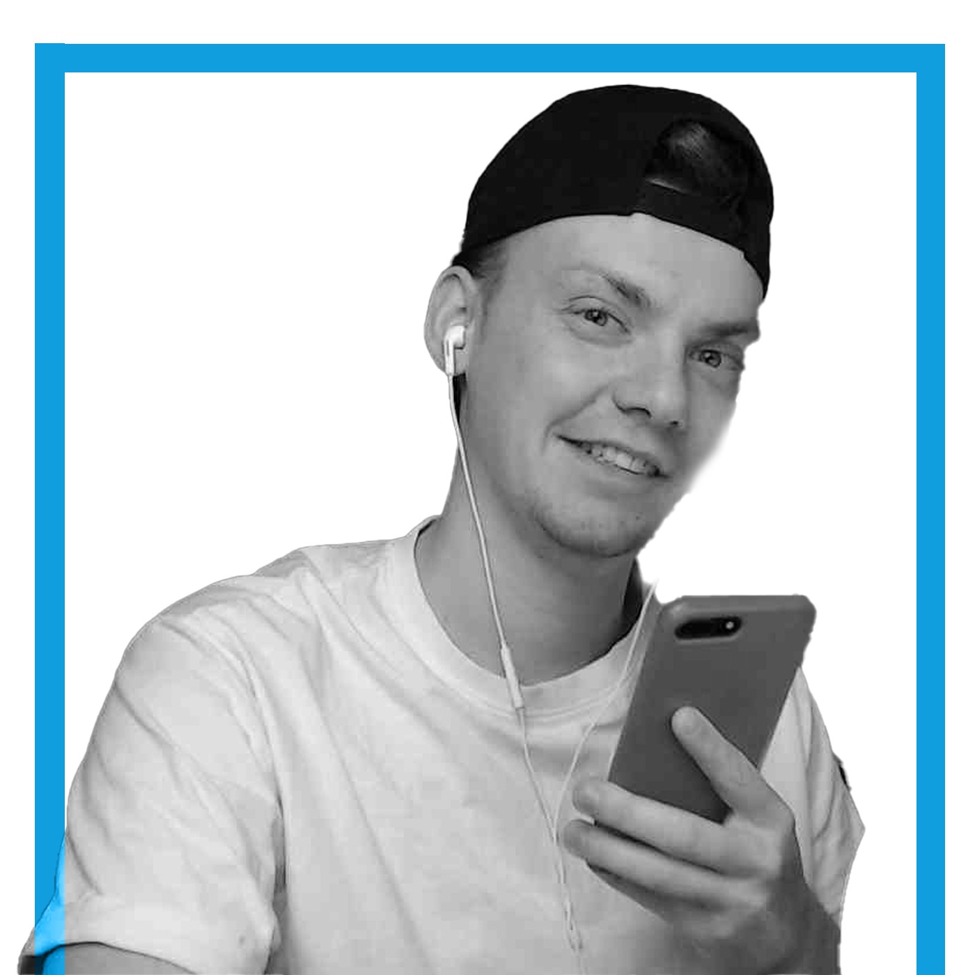 ПОЧЕМУ  У ТЕБЯ НЕТ ДЕВУШКИ ?