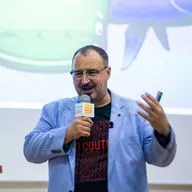 PR-директор. Кристина Ляпцева, Agima: PR не про лиды. И маркетинг не про лиды. Где деньги?