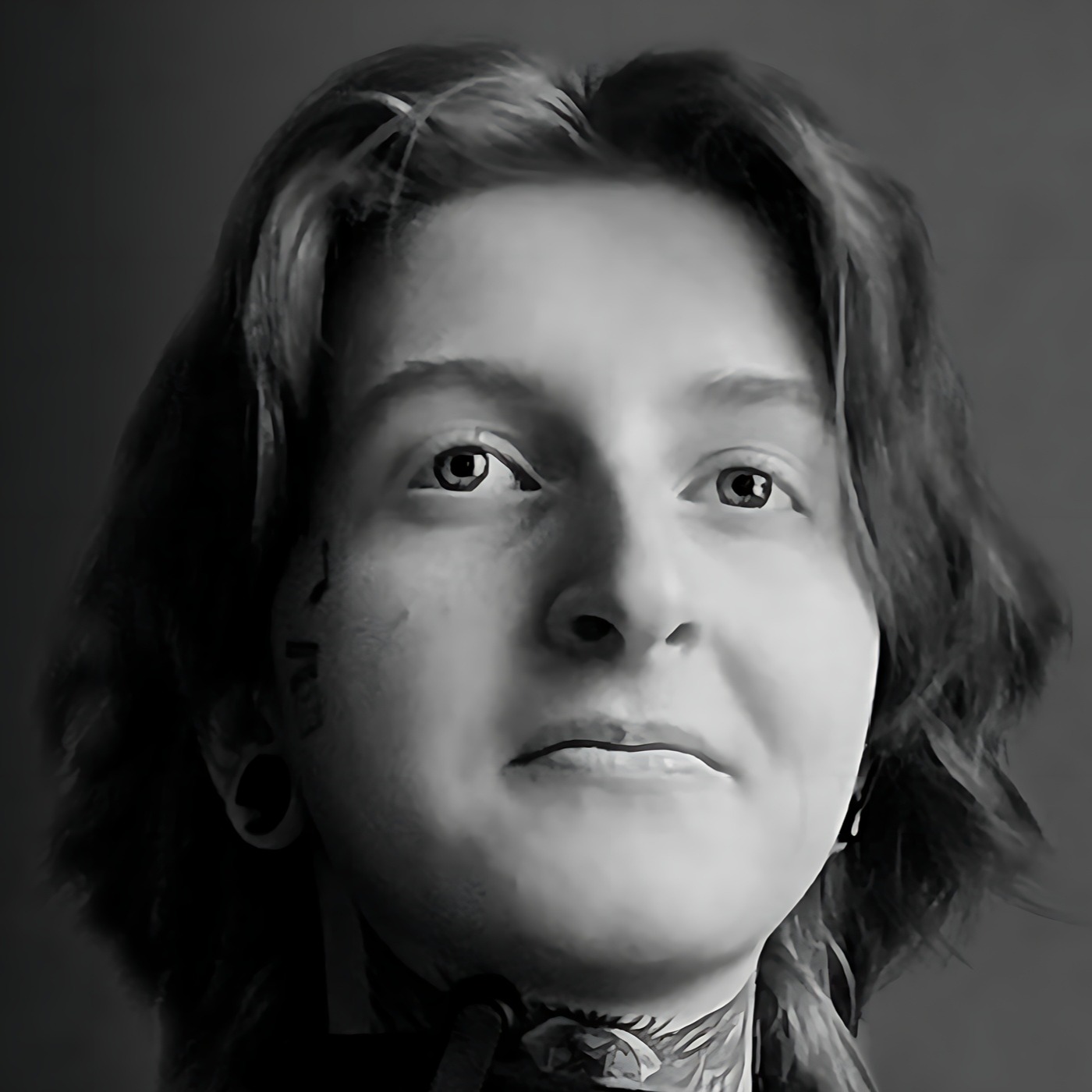 «‎Самоповреждающее поведение с 12 лет»‎ - пограничное расстройство, буллинг в школе и опыт в психбольнице.