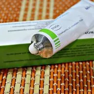 ЛЕВОМЕКОЛЬ лучшая мазь за копейки, избавит от многих БОЛЕЗНЕЙ Нанесла на вату и прикладываю на НОЧЬ