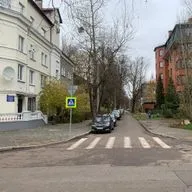 Улица Менжинского: бездетный годос с флюидным автодвижением