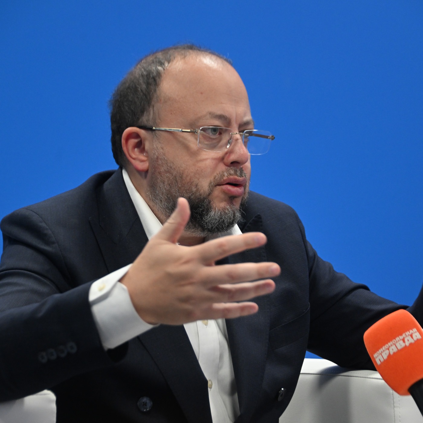 Оградить Россию от иностранных агрегаторов - как это поможет туристам? Оградить Россию от иностранных агрегаторов - как это поможет туристам?