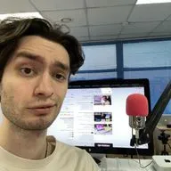 Я НЕ СДАЮСЬ: выход iPhone 17e, Macbook Neo и немного про ИИ-агентов