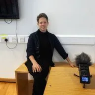 Season 2: 12 years on stage, AI and personal stories - guest Gyula Glaser