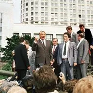 ГКЧП: Endgame. Лебединое озеро. Ельцин на танке, Горбачёв на даче.