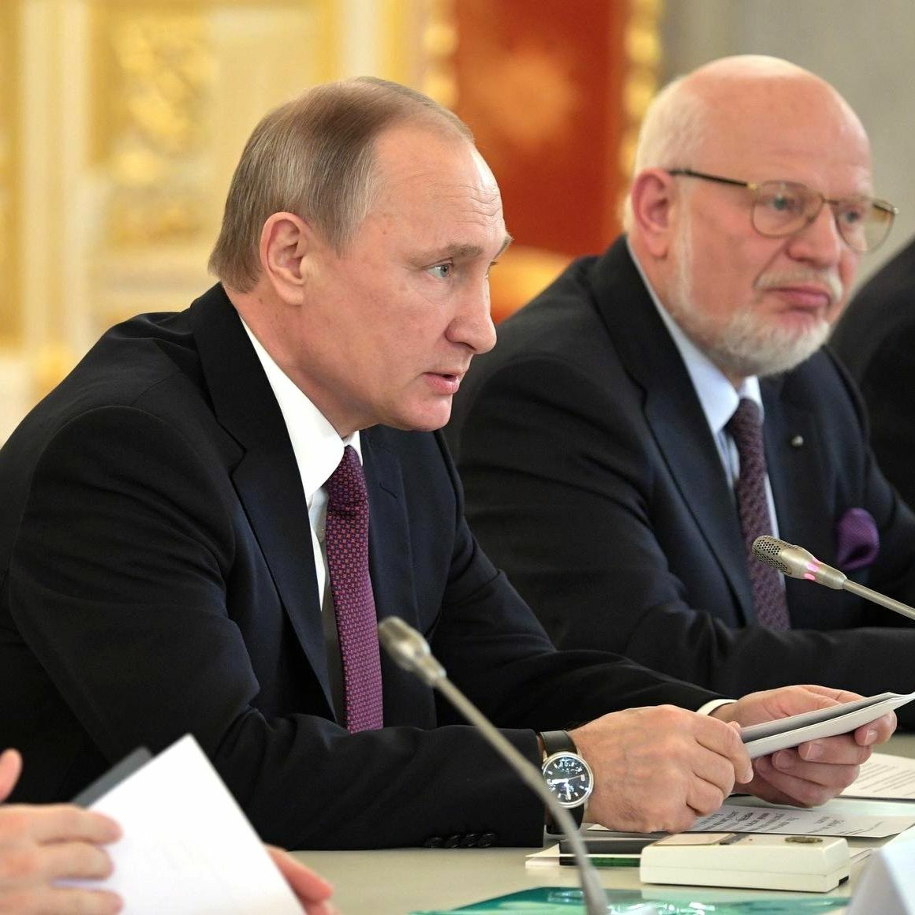 Путину надоели правозащитники? Что случилось с СПЧ episode artwork