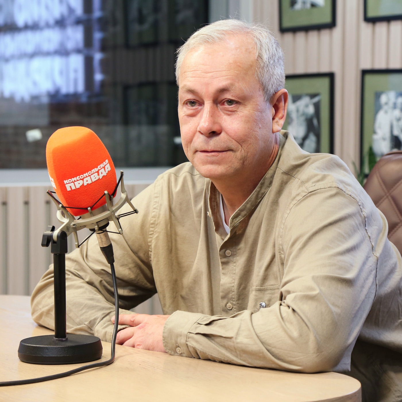 Эдуард Басурин: Мыкола еще хочет повоевать, украинцы бьются до последнего episode artwork