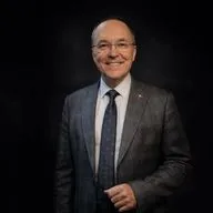 Утренний смартфон ломает вам психику сильнее, чем недосып