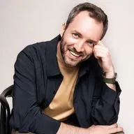 Как в соцсетях проигрывают скромные.