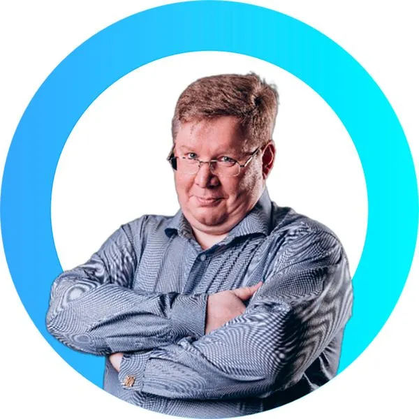 Ваш лоцман Михаил Городничев