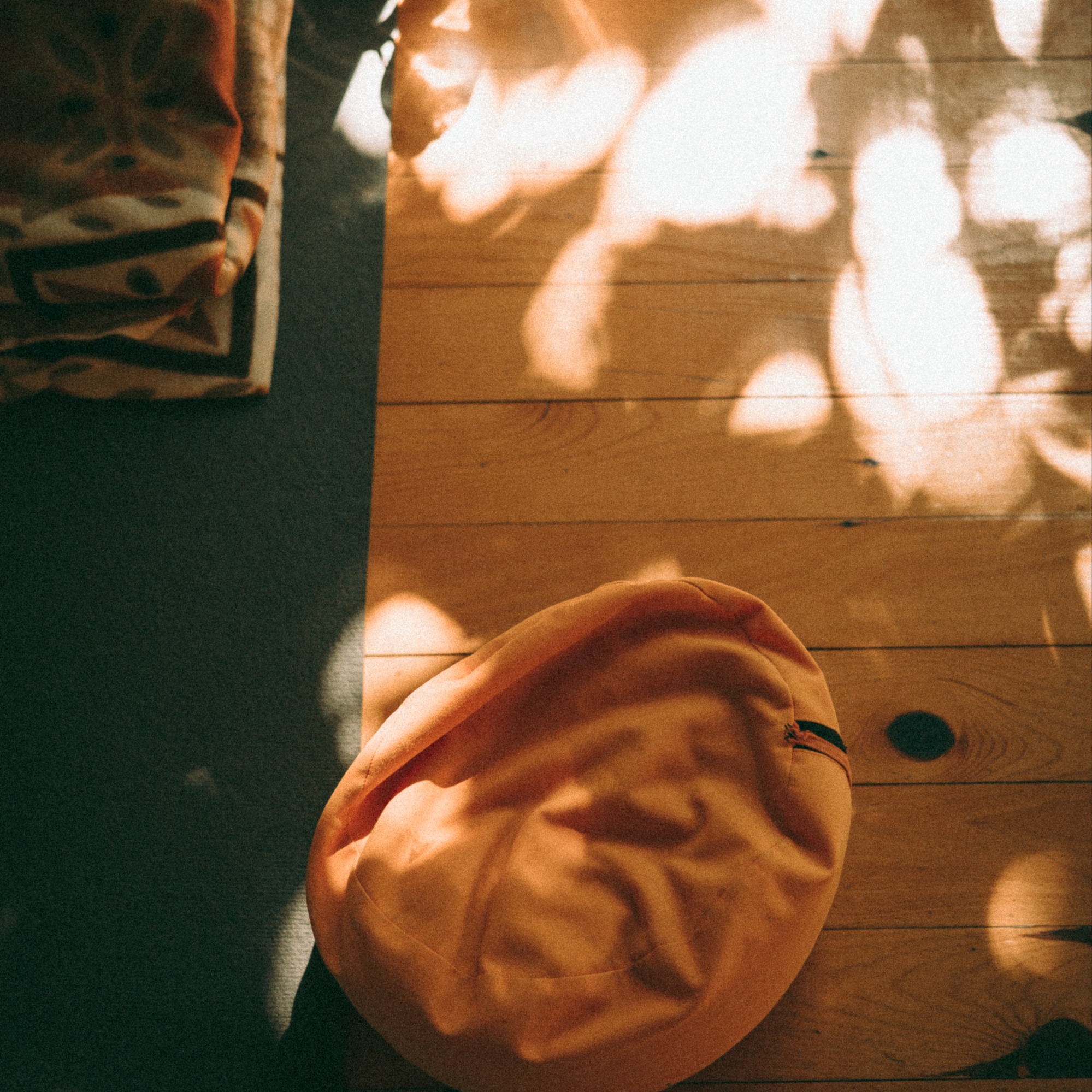 Тишина Онлайн. Почему я есть?