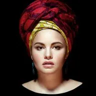 Беркли vs. Гнесинка, смешение жанров и отношение к критике | Шуня Мещерякова, SHOO