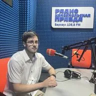 Не ругайте, а хвалите внезапно! Барнаульский педагог написал книгу, как нужно учить зумеров