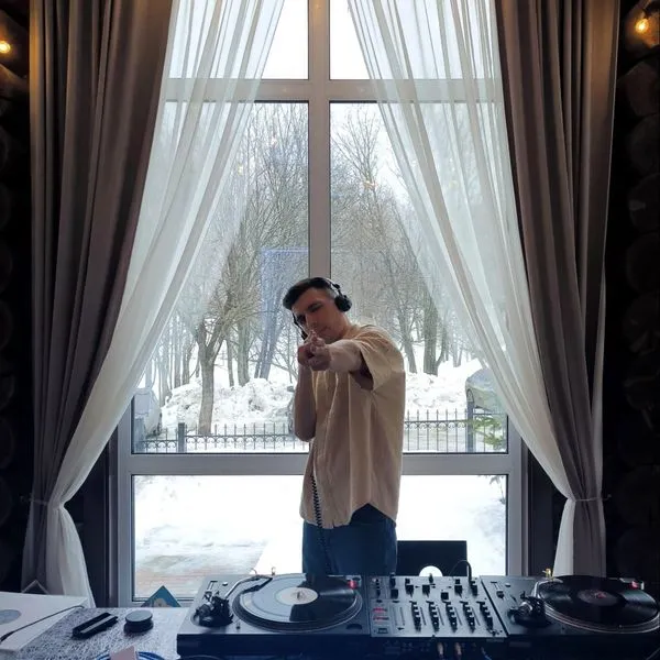 Club Session by DJ Bernoulli