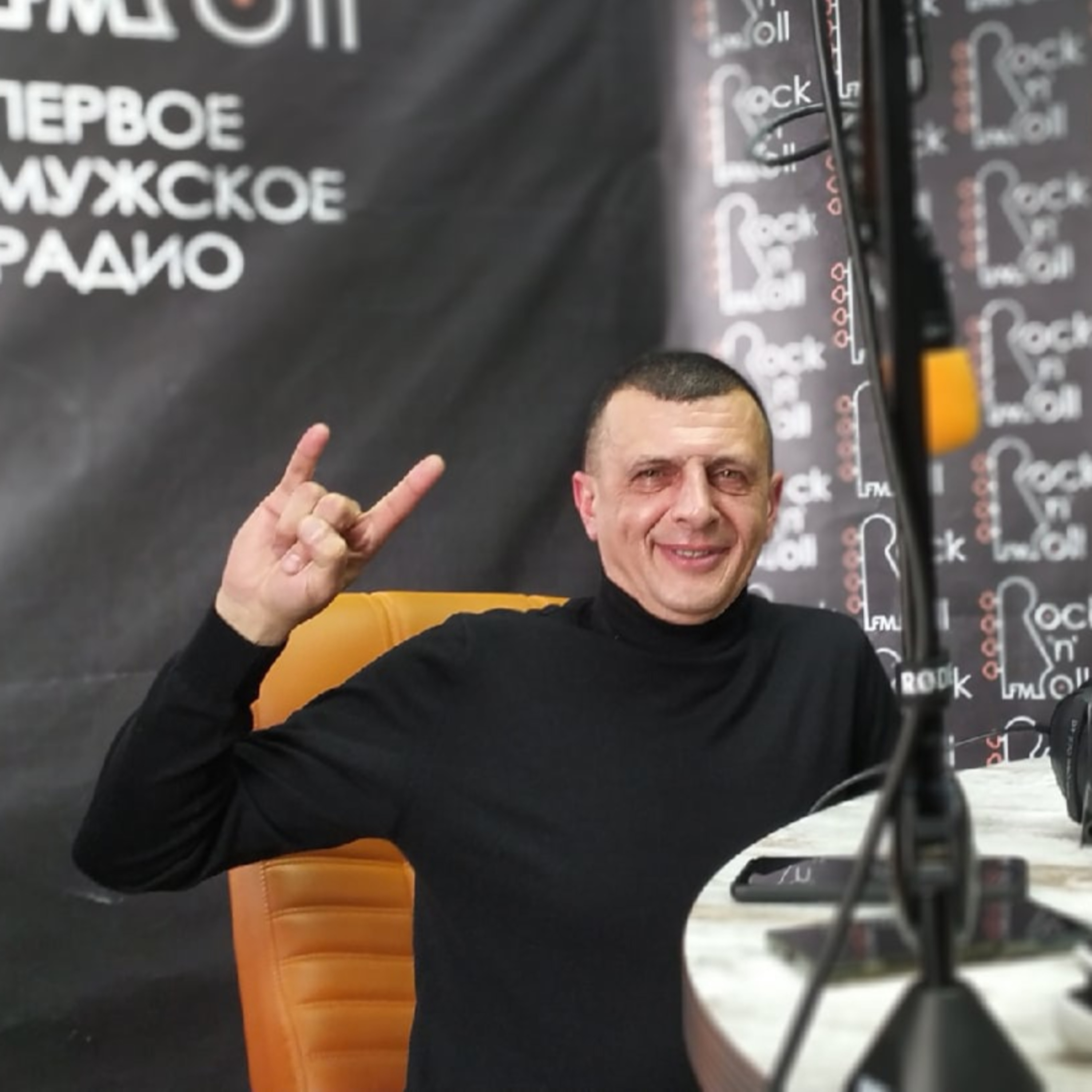 В гостях коллекционер с огромным стажем Алексей Виткалов. "Хедлайнер!" episode artwork