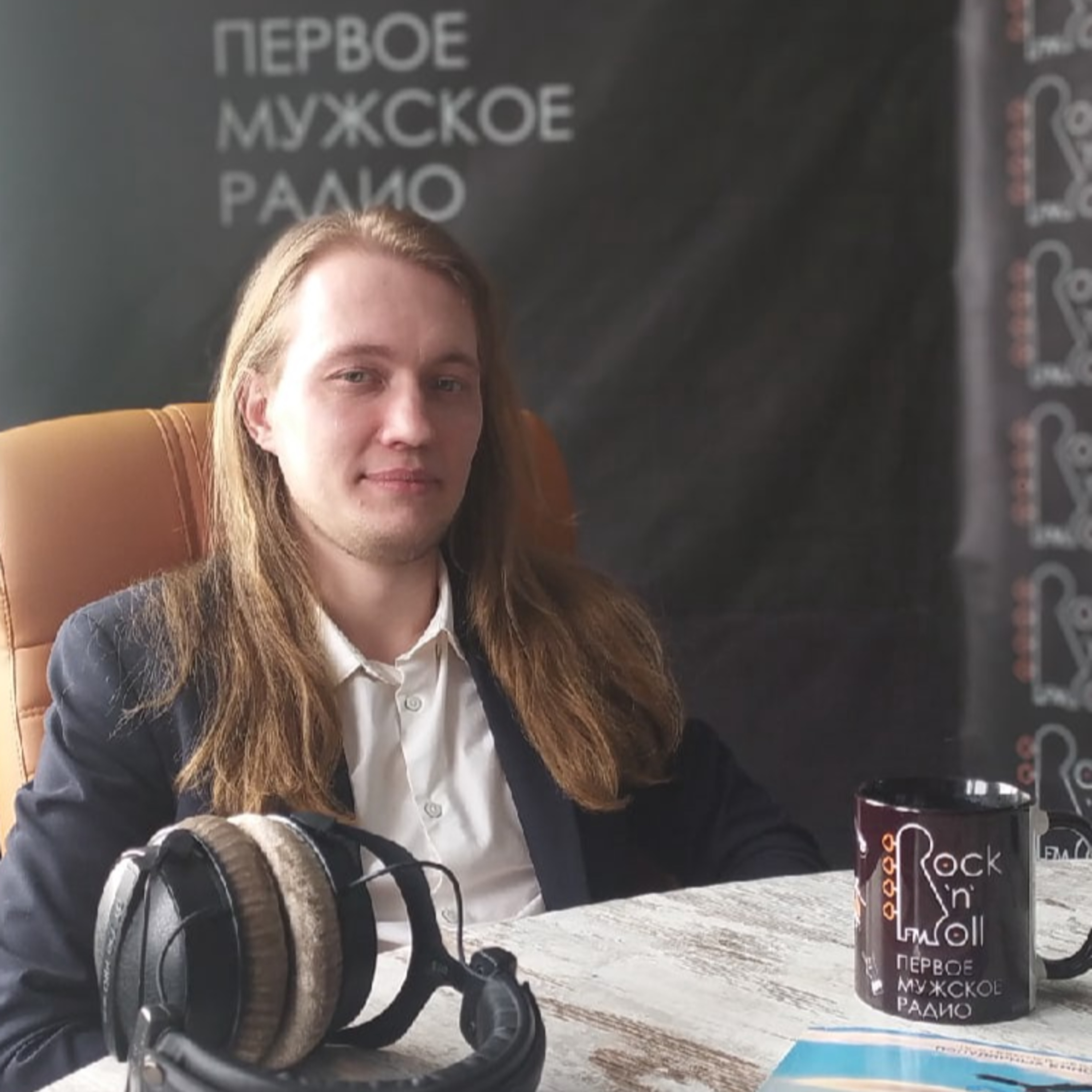 Председатель "Союза Художников Авангарда" Дмитрий Селезнёв! episode artwork
