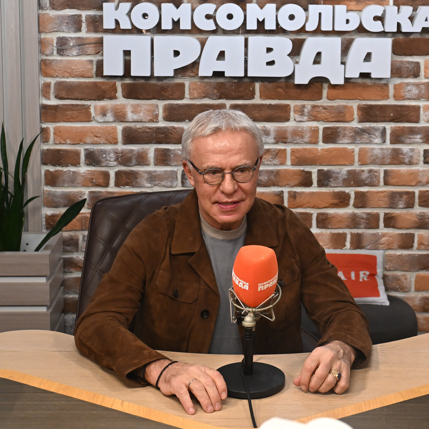 Вячеслав Фетисов: Чтобы спасти природу, мы должны испугаться episode artwork