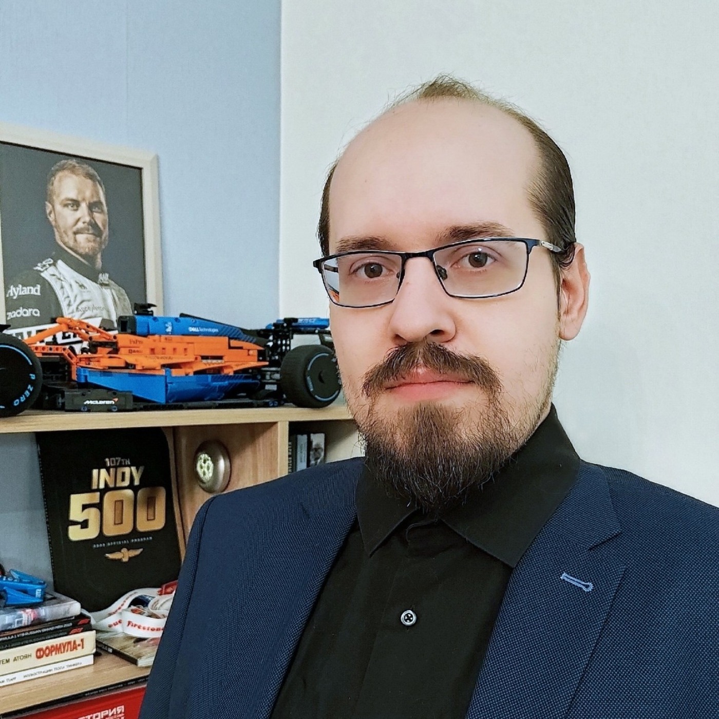 Стив. Норрису повезло с командой episode artwork