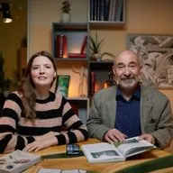 Власть и самопожертвование: как устроен мир пчел, муравьев и других эусоциальных животных