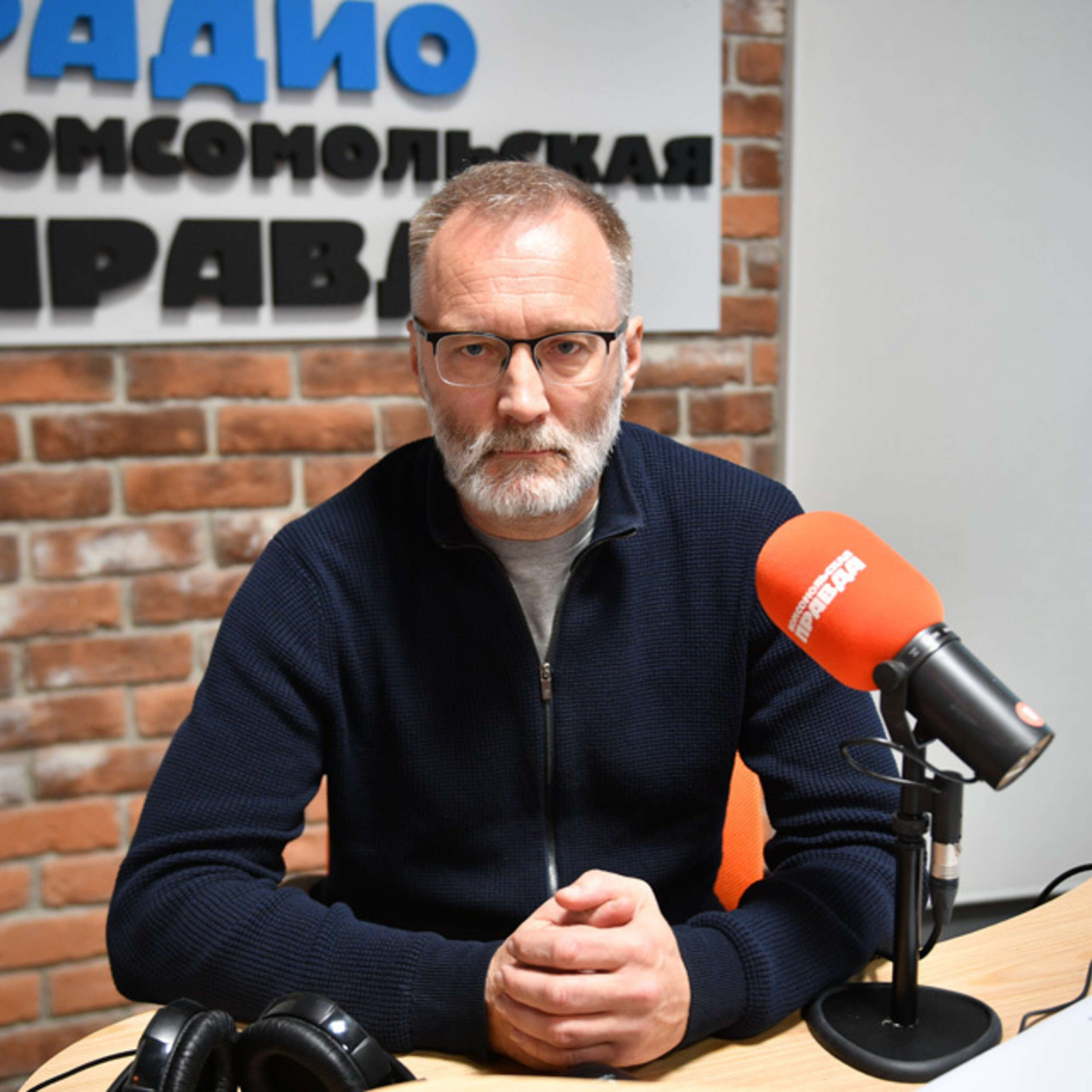Политолог Сергей Михеев: До Украины, наконец, доперло, что из них будут делать консервы. И им это не очень нравится episode artwork