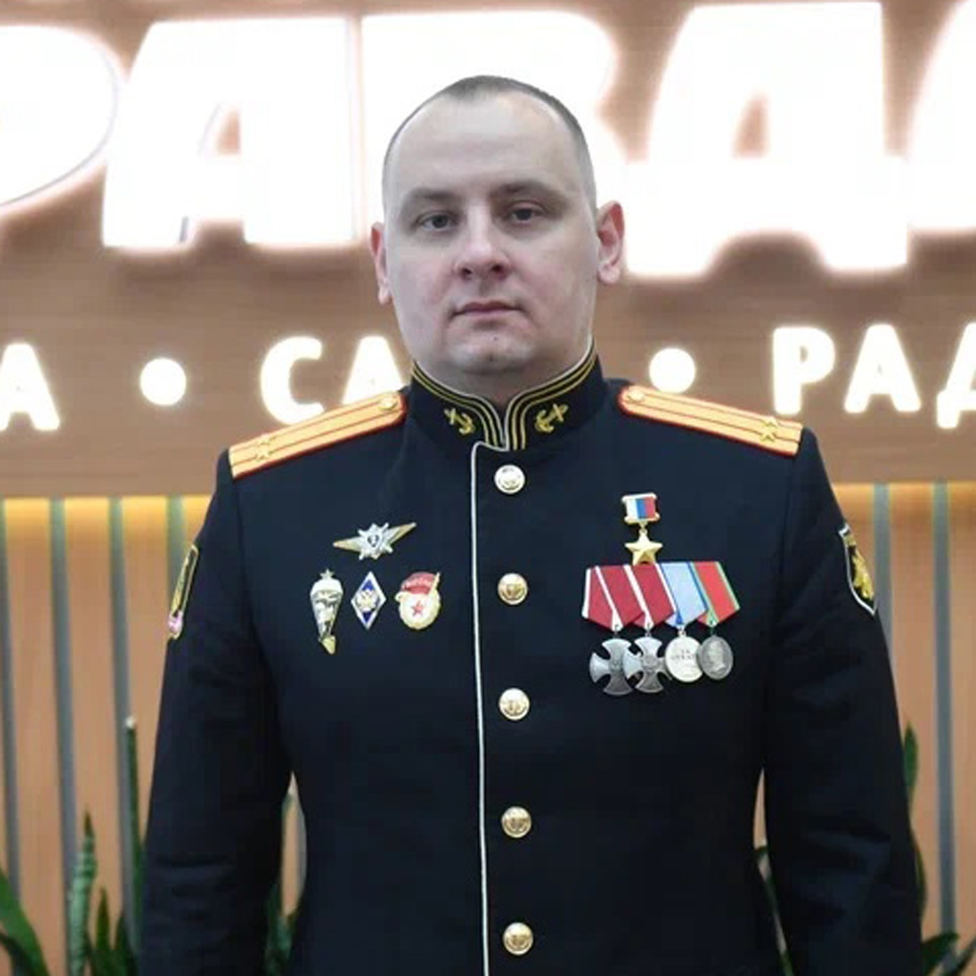 Герой России Иван Пащенко: В ходе боёв за Мариуполь постоянно находили фашистскую символику episode artwork