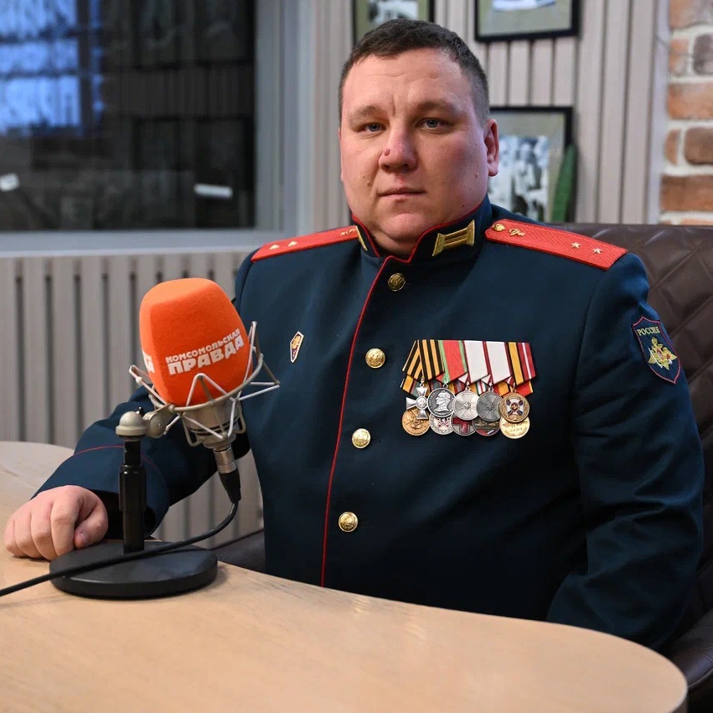 Фельдшер Дмитрий Коровин: Ранения стали тяжелее из-за дронов episode artwork