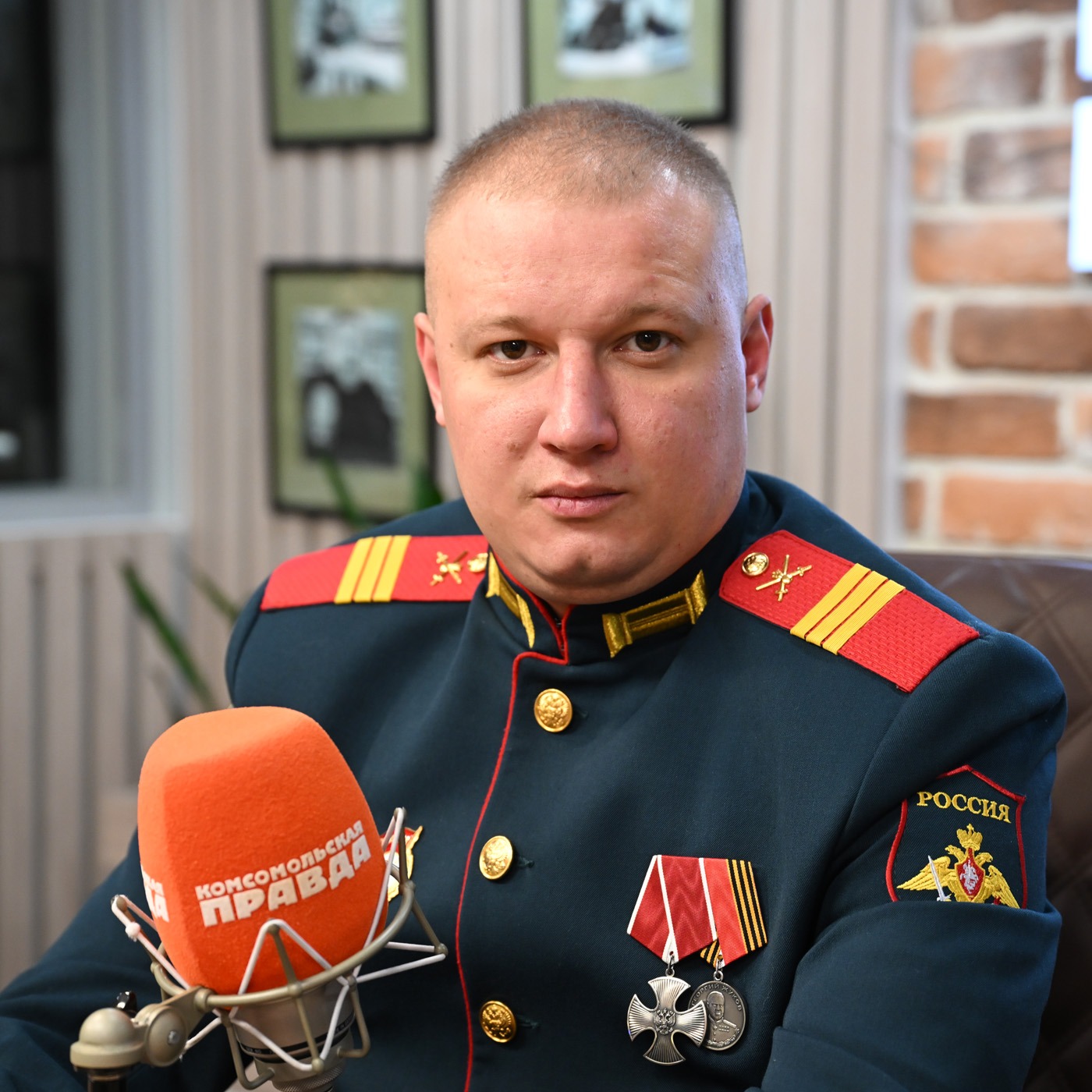 Владислав Артеменко: Армия — это достойная работа для мужчины episode artwork