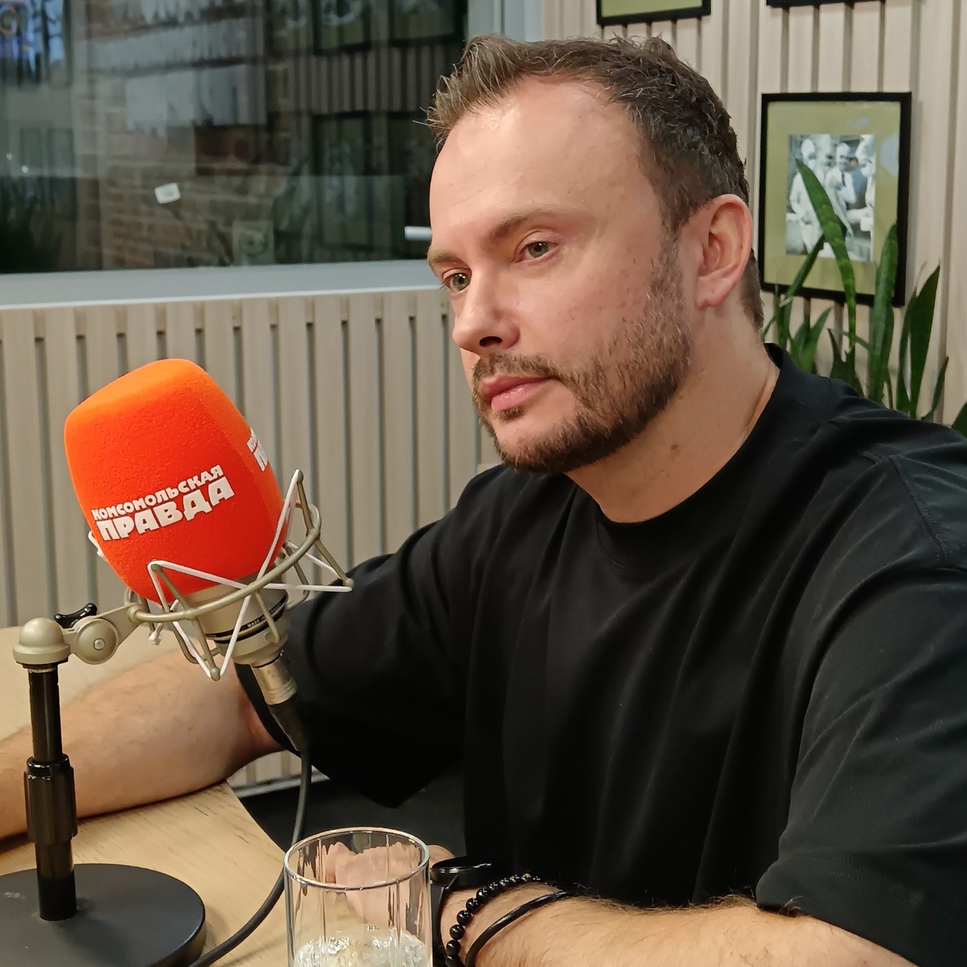 Какие в обычной жизни Павел Дуров, Виктор Пелевин и Николай Дроздов episode artwork