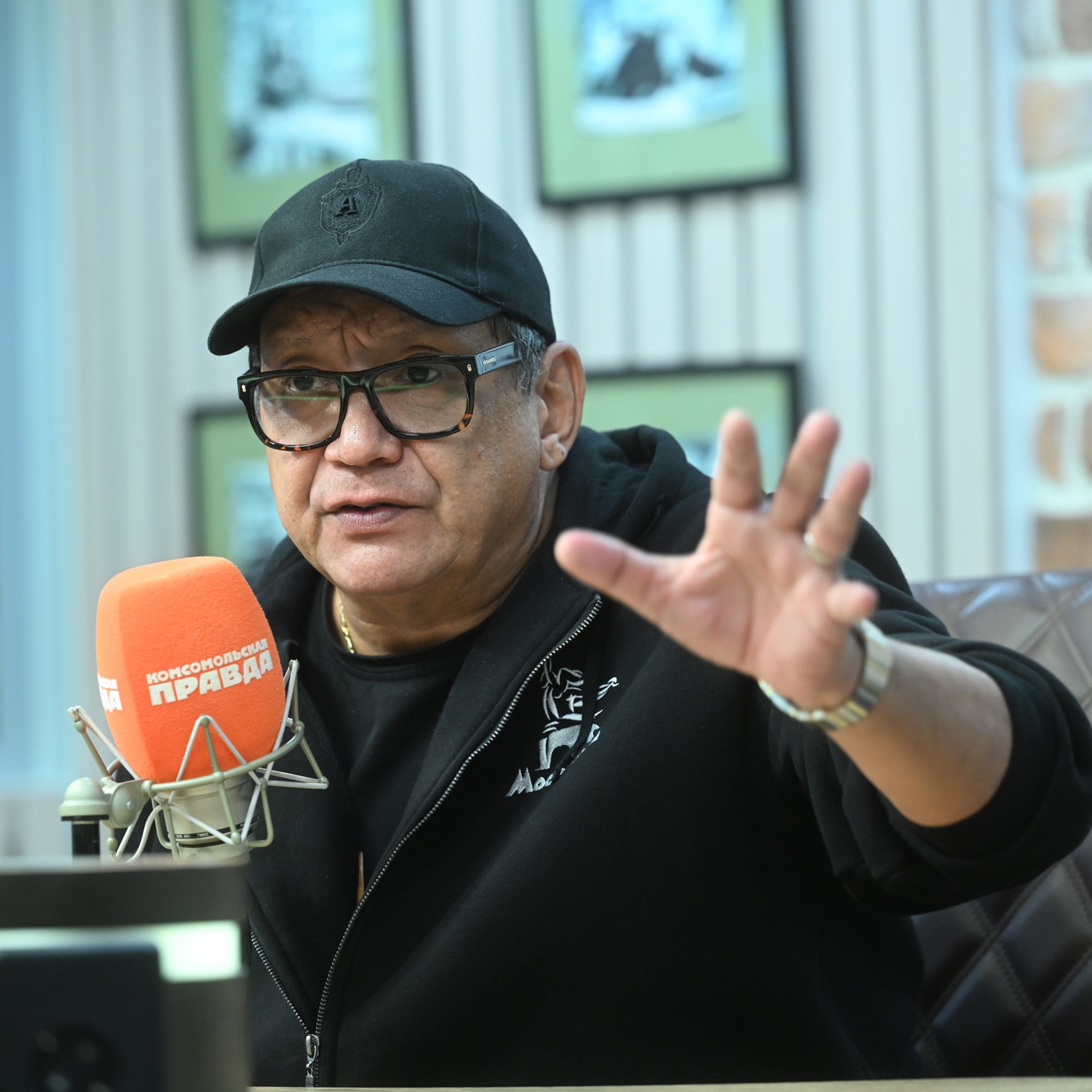 Егор Кончаловский - про победу в СВО, путешествия во времени и загадку русской души episode artwork