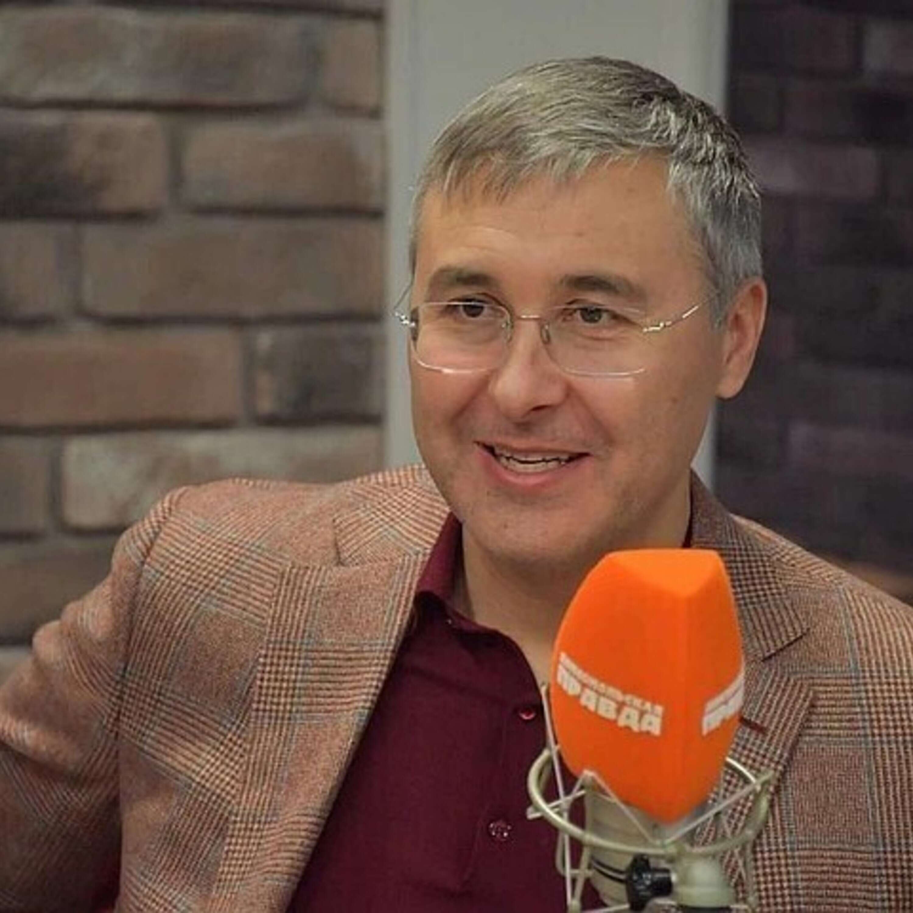 Валерий Фальков: Количество бюджетных мест будет увеличиваться в региональных вузах, а не в Москве и Петербурге episode artwork