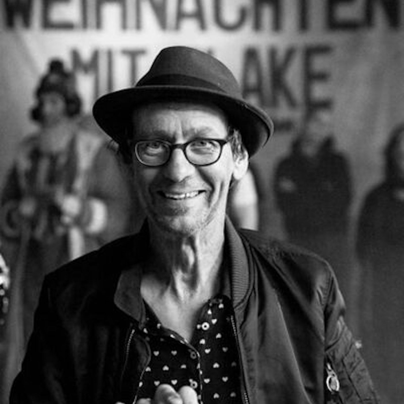 Флаке Лоренц. Апология мрачного Рождества.