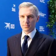 От бриллиантовой столицы до логистического хаба
